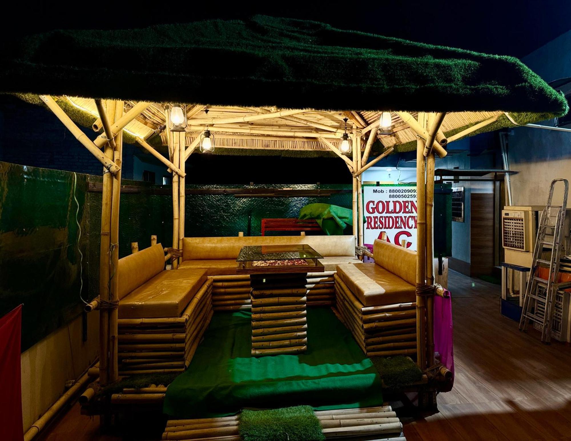 Golden Residency Hotel Ню Делхи Екстериор снимка